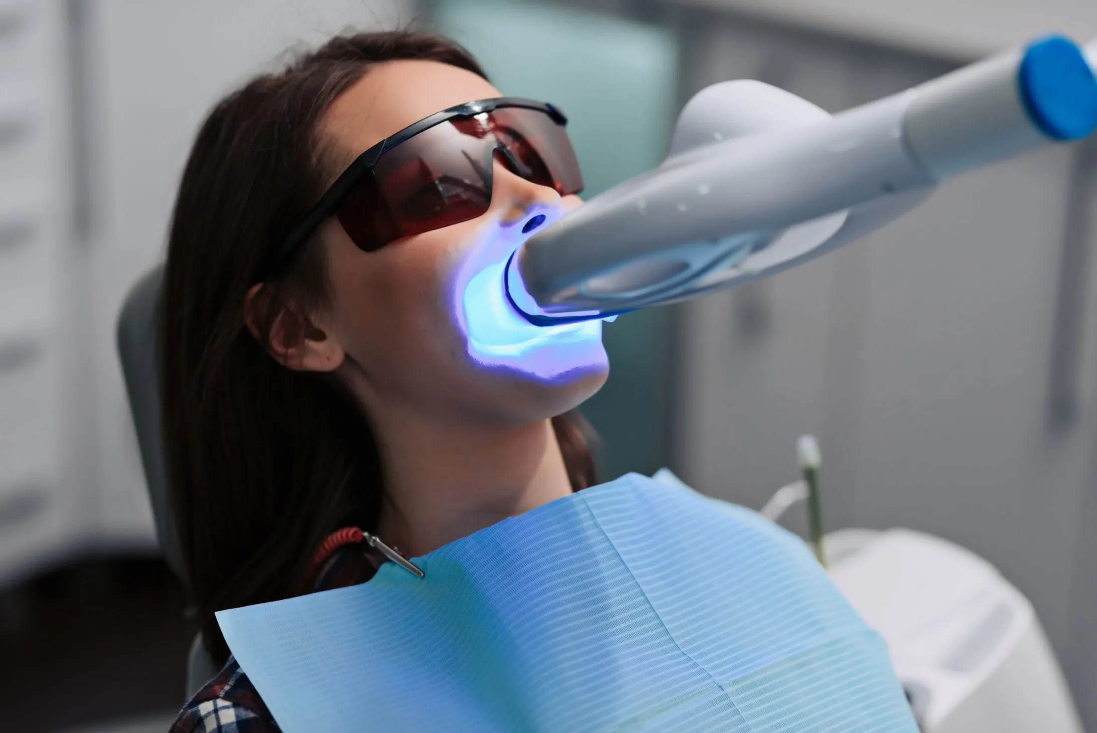 Professional teeth whitening at DC Pearls